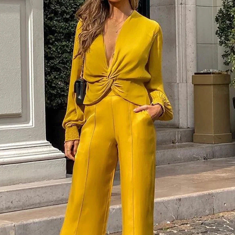 Women's two-piece long-sleeve solid color suit