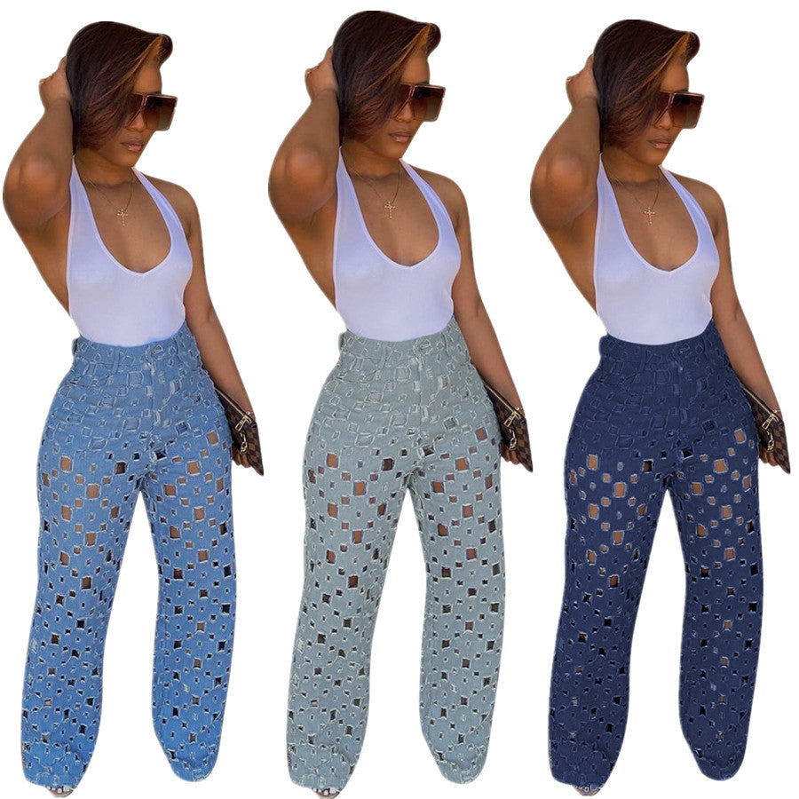 Ripped denim pants (Pantalons jeans déchirés)