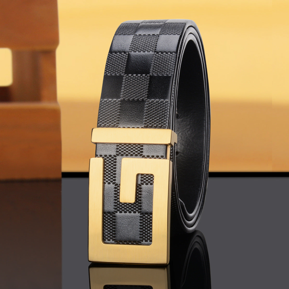 Men's leather buckle belt