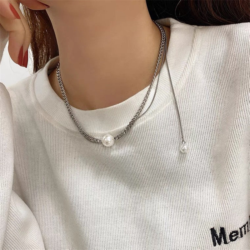 Titanium Steel Niche Design Simple Personality Clavicle Chain