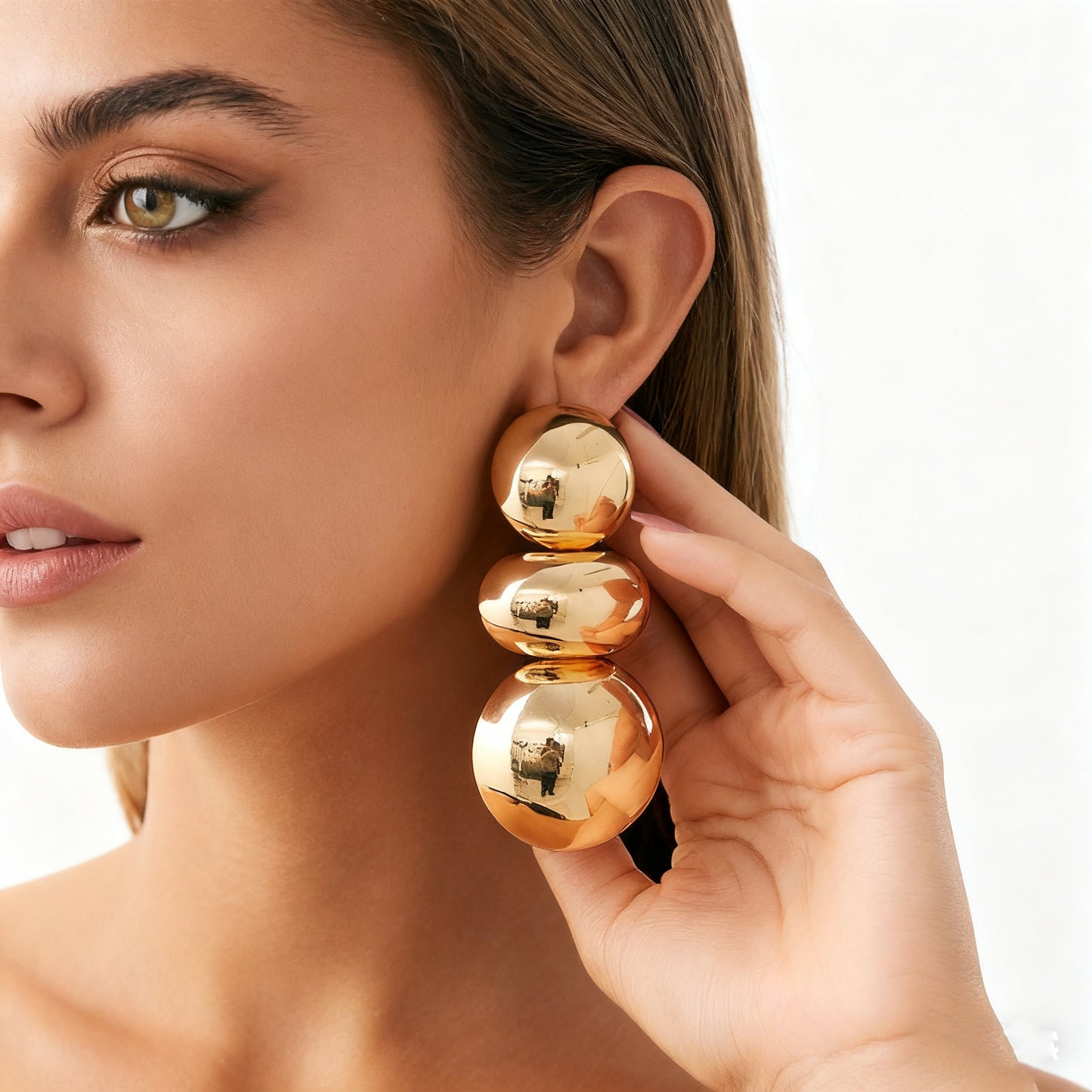 Colored Spray-painted Round Bun Earrings