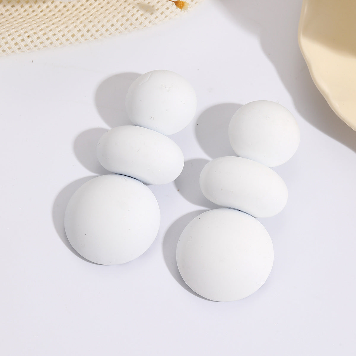 Colored Spray-painted Round Bun Earrings
