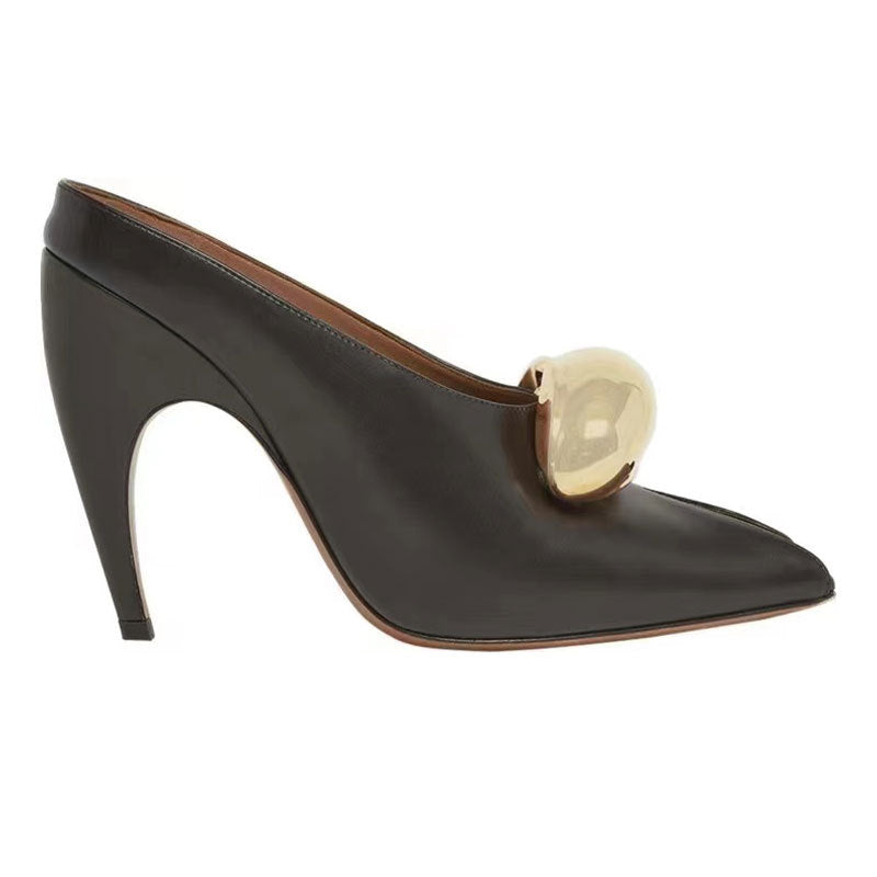 New High-heel Patent Leather Low-cut Shoes With A Square Buckle