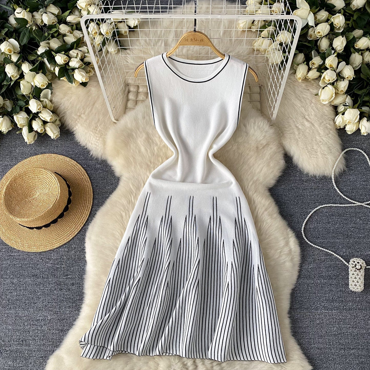 Simple Sleeveless Round-neck Striped Knit Dress For Women