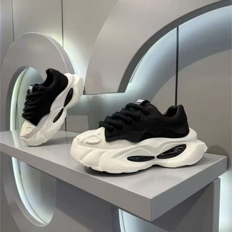 Men Platform Versatile Niche Fashion Casual Sneakers