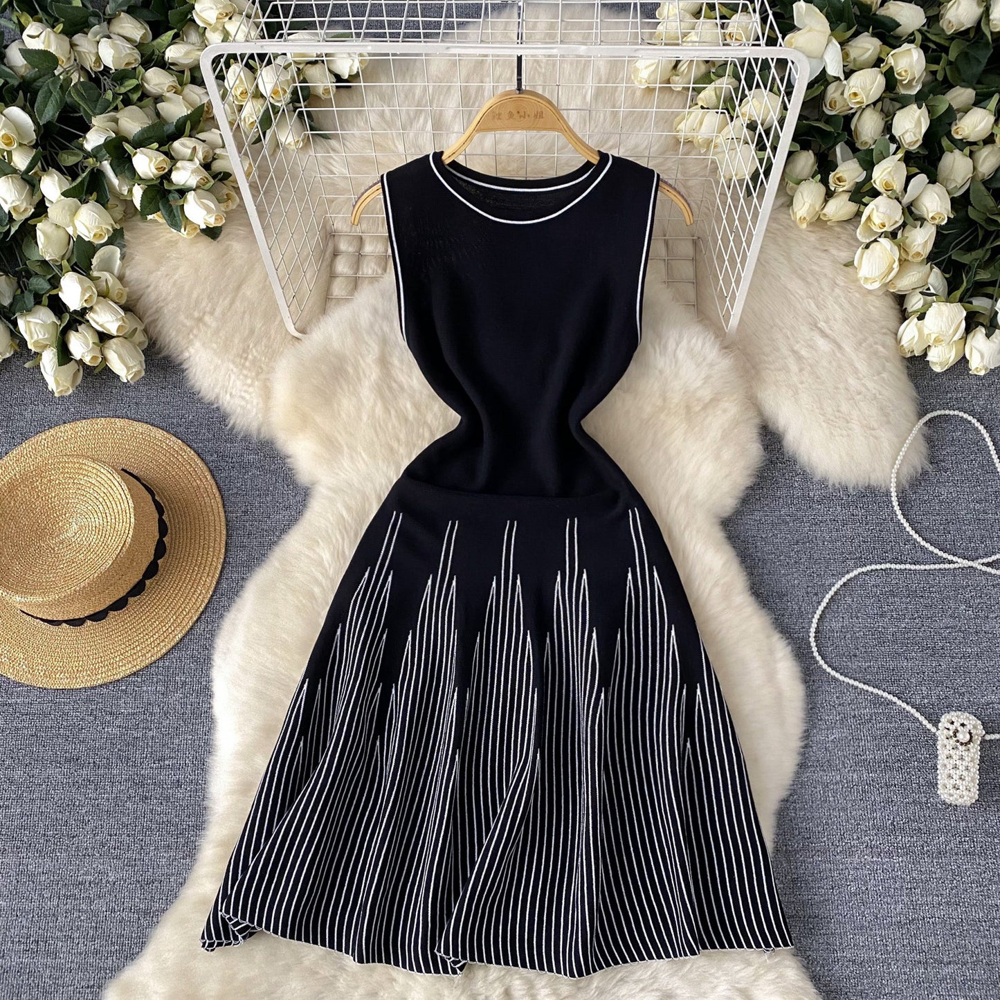 Simple Sleeveless Round-neck Striped Knit Dress For Women