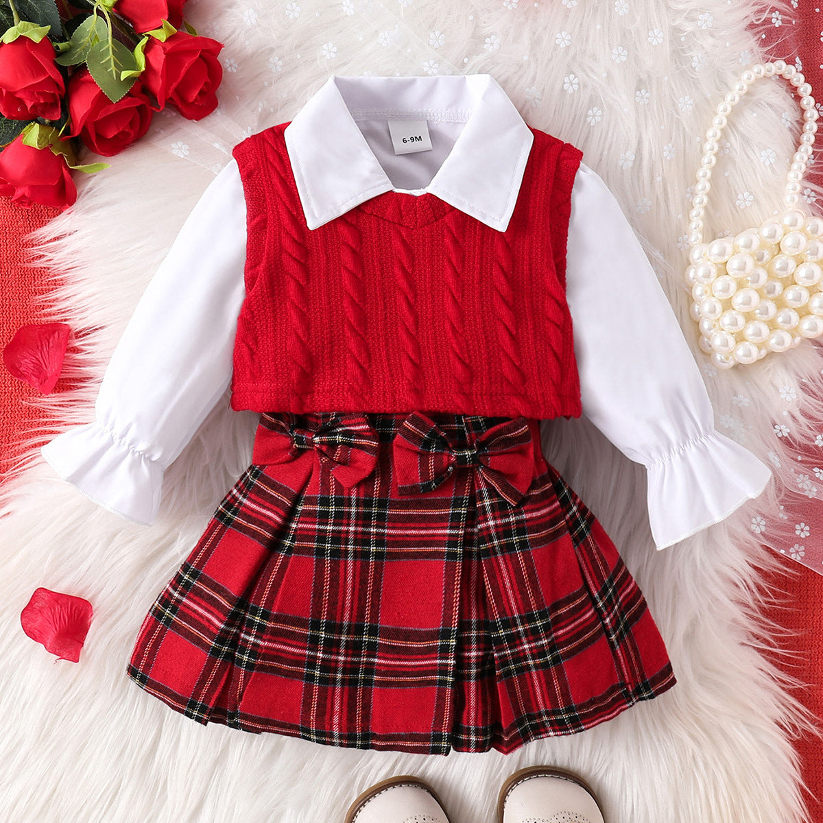 Fashionable Red Vest And Plaid Skirt Set
