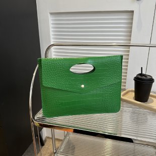 Retro-style Fashion Clutch Bag For Women