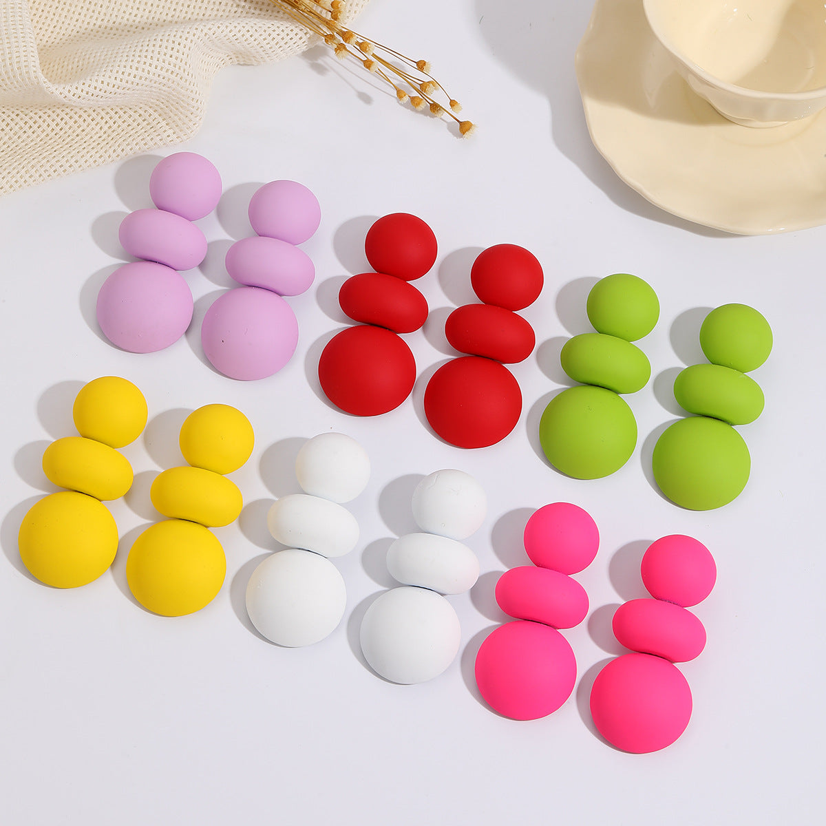 Colored Spray-painted Round Bun Earrings