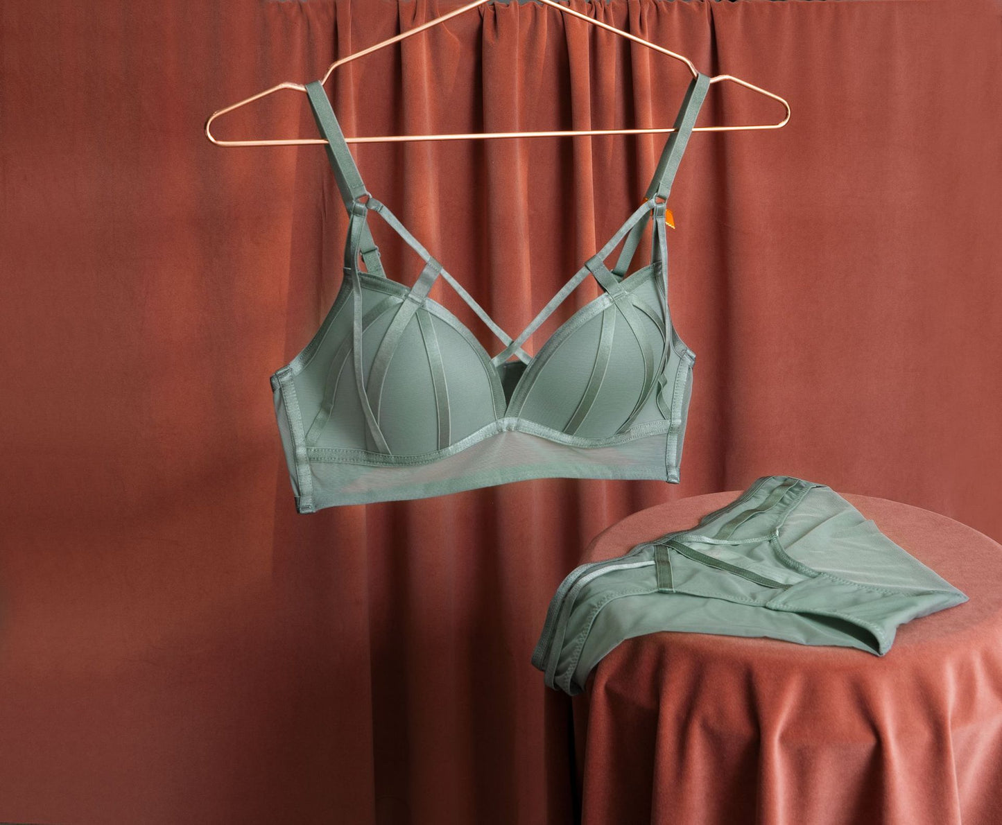 New French Sexy Cross Women's Bra Set