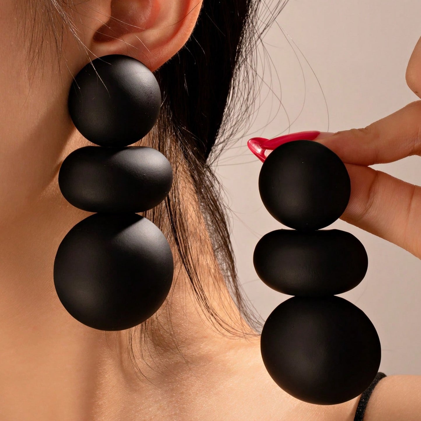 Colored Spray-painted Round Bun Earrings