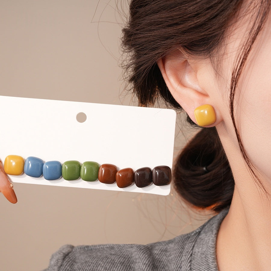 Fashionable Simple And Unique Earrings For Women