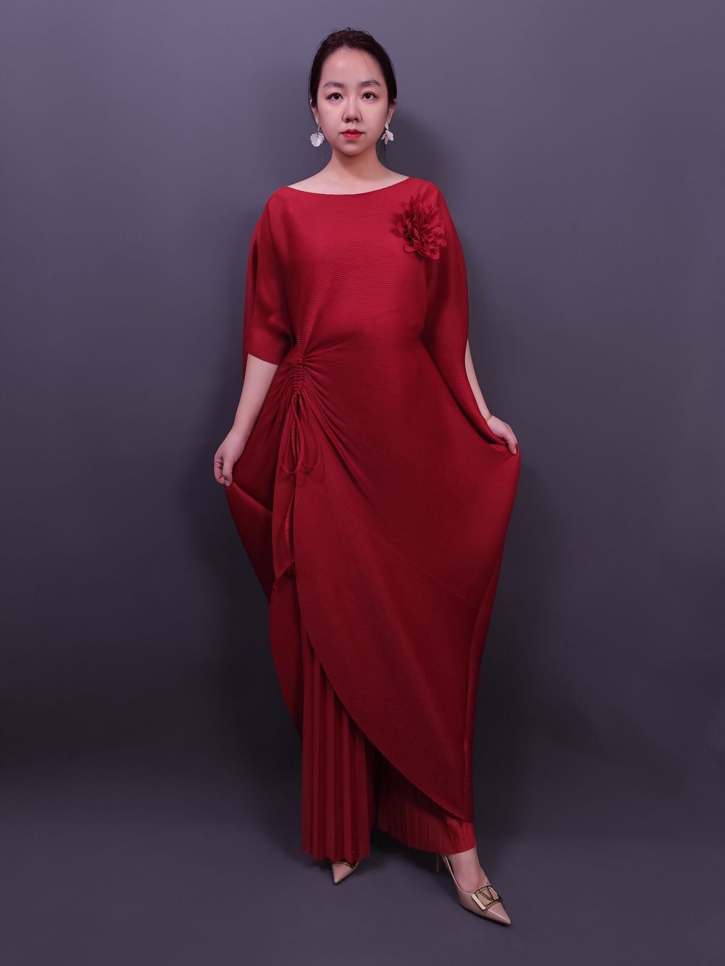 Solid Color Bat Sleeve Loose Drawstring Fashion Slimming